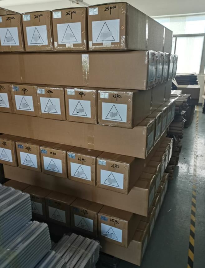 Singapore customer's order 1500pcs t8 light tube light 4000k with high lumen efficiency, we made delivery yesterday, thank you for customer's support! Singapore customer's order 1500pcs t8 light tube light 4000k with high lumen efficiency, we made delivery yesterday, thank you for customer's support!