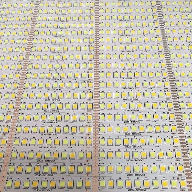 SMD 2835 Series Flexible LED Strip 4 SMD 2835 Series Flexible LED Strip 4
