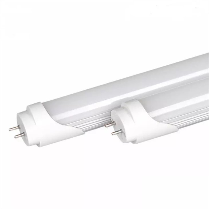 Alúmanam T8 LED Tube Athsholáthar Feadáin Fluaraiseacha
