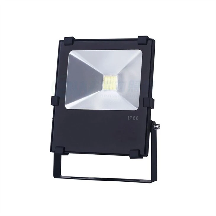Bleibíní Solais Tuilte Faoi stiúir Allamuigh 150 Watt Coibhéiseach
