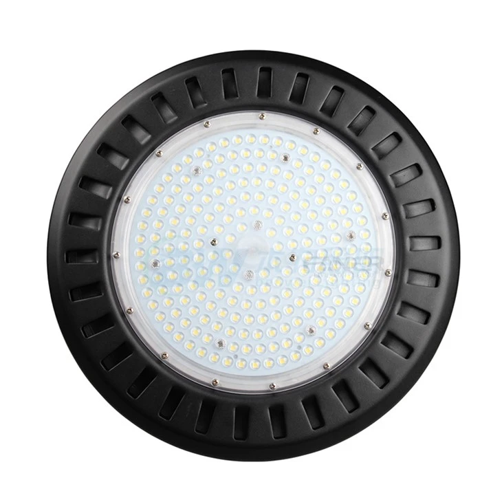 Stóras Super Bright 300W faoi stiúir Soilse Ardbhá Deaglán
