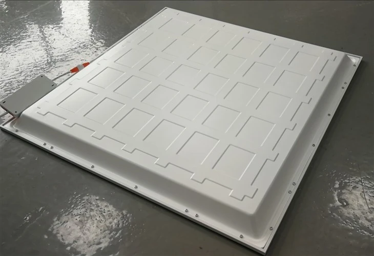 Direct-Emitting Panel Light factory